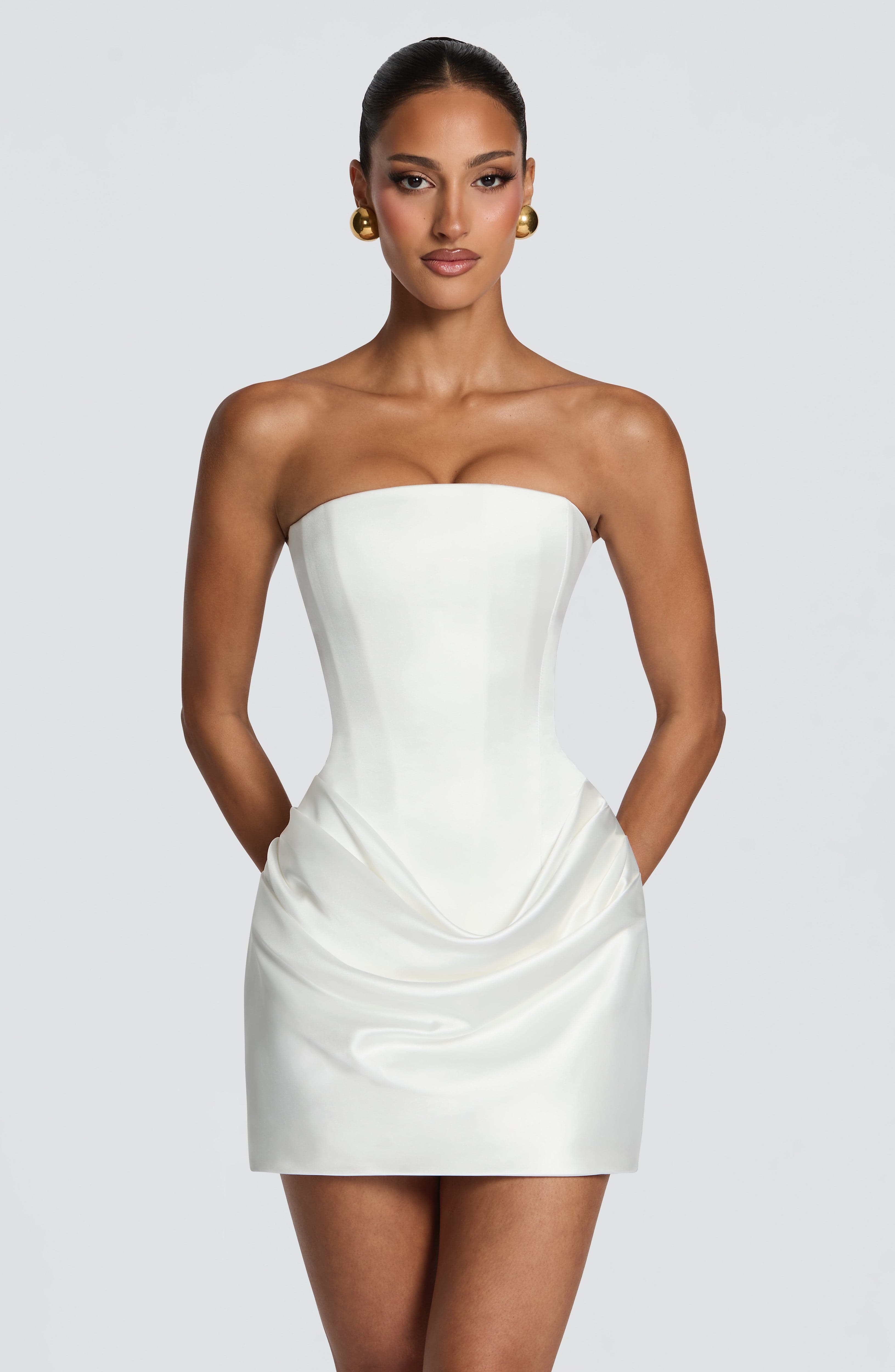 Белое атласное мини-платье в 2 – обзор и цена Bodycon Dress Women